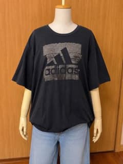 adidas アディダス Tシャツ ブラックのサムネイル
