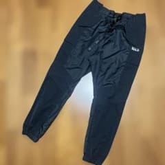 希少XL NIKE×sacai ブラック ナイロンカーゴパンツ - メルカリ