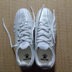 KELME サッカースパイク ホワイトのサムネイル