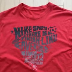 NIKE ナイキ プリント Tシャツ レッド　ドライフィット　Dri-FITのサムネイル