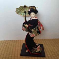 舞妓さん 花魁 日本人形のサムネイル