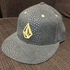 volcomニューエラ キャップのサムネイル