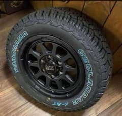 ハイエース⭐️車検対応⭐️ヨコハマ⭐️X-AT⭐️215/65R16⭐️マット