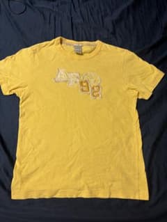 ABERCROMBIE & FITCH イエロー Tシャツ Mのサムネイル