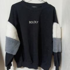 BOLDLY刺繍入りトレーナー・スウェット