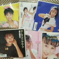 渡辺美奈代 シングルレコード6枚セット+1 - メルカリ