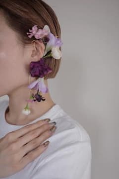 【sassy.】flower ear cuffs ✴︎お値下げ中✴︎のサムネイル
