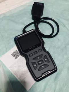 OBD2スキャナー カラー液晶　V519 自動診断機のサムネイル