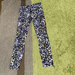 ルルレモン　トレーニングパンツ4のサムネイル