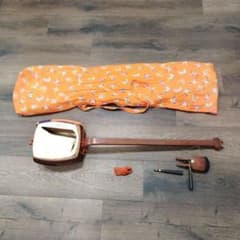 ジャンク品★三味線本体と付属品セット 津軽三味線ジャンクケース付き