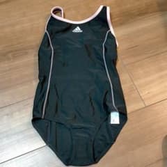 adidas アディダス 水着　150　ワンピースのサムネイル