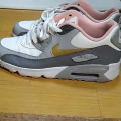 NIKEエアマックス90のサムネイル