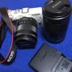 EOS M3 ミラーレス　wi-fiでスマホ接続　交換レンズ付き (望遠、広角)のサムネイル