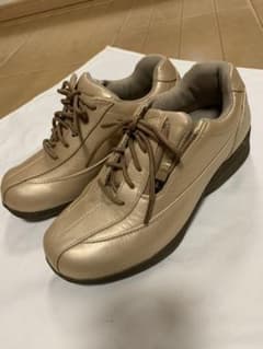 異邦人　MIZUNO 婦人スニーカーのサムネイル