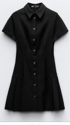 美品　ZARA 襟付きブラックワンピースのサムネイル