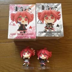 開封済　重音テト コナミデフォルメフィギュア 2種セットのサムネイル