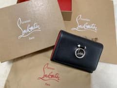 Christian Louboutin ルブタン 三つ折財布のサムネイル