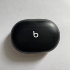 Beats Beats Studio Buds ケースのサムネイル