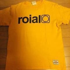 ロイアル　Tシャツのサムネイル