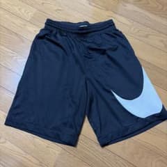 Nike ブラック バスケットボールパンツのサムネイル