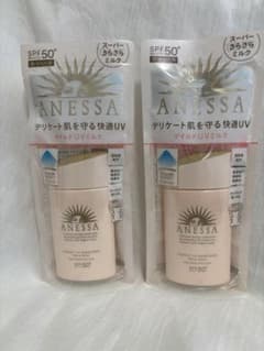 ANESSA 日焼け止めミルク SPF50+ 2本セットのサムネイル