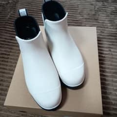 UGG ホワイト レインブーツのサムネイル