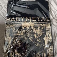 BABYMETAL THE ONE TEE 2026 限定カラーGOLD　Mのサムネイル