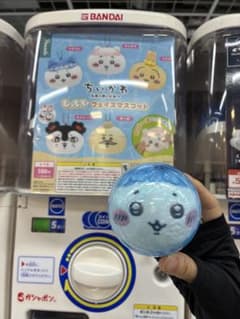 ちいかわ もっちりフェイスマスコット ハチワレ ガチャのサムネイル