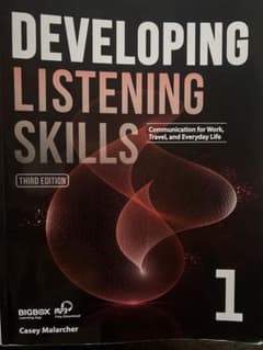 DEVELOPING LISTENING SKILLS テキストのサムネイル