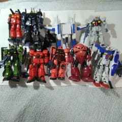 ガンダム　プラモデル　組立済み　30体他のサムネイル