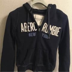 値下げ！アバクロパーカーのサムネイル