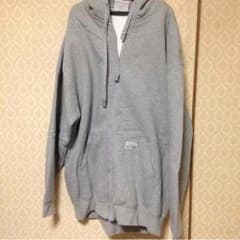 メンズパーカーのサムネイル