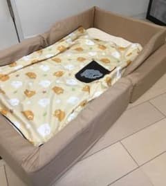 【ぽぽん様専用】ファルスカ コンパクトベッドライト 専用おねしょシーツ付きのサムネイル