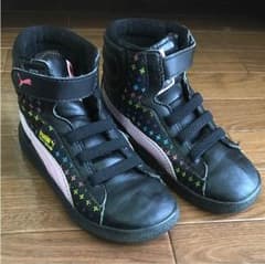 プーマ ハイカットスニーカー 黒 16センチのサムネイル