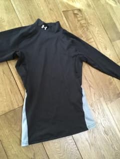 アンダーアーマー　キッズ　アンダーシャツのサムネイル