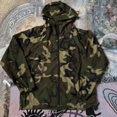 THE NORTH FACE カモフラージュジャケットのサムネイル