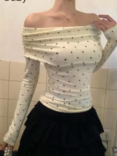 【美品】水玉 ドット オフショル ロングTシャツ ドット柄 長袖カットソー