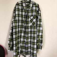 チェックシャツのサムネイル
