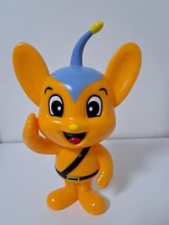 新品未使用　ピーポくん　置物　フィギュア　高さ約24㎝ ピーポくん 置物 高さ約24㎝ - メルカリ