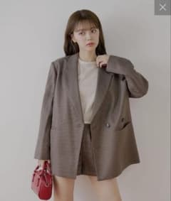 Chico オーバーダブルジャケット・チャーム付タックショートパンツ
