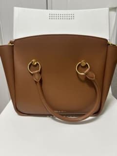 CHARLES & KEITH ブラウン ショルダーバッグのサムネイル