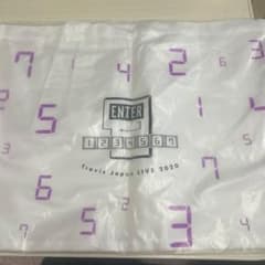 Travis Japan トートバッグのサムネイル