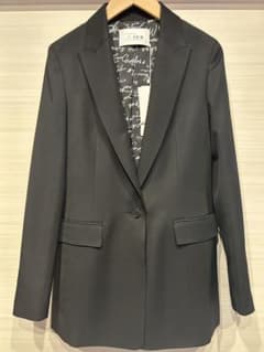 オンワード ジャケットパンツセットのサムネイル