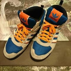 ADIDAS ORIGINALS ZX700 TRAILのサムネイル