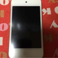 iPod touch四世代8GBケース二個付きのサムネイル