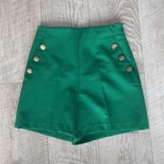 ZARAザラ完売！ハイウエストショートパンツSのサムネイル