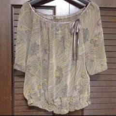 美品♡ペイトンプレイス♡シフォントップスのサムネイル