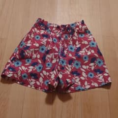 ショートパンツのサムネイル