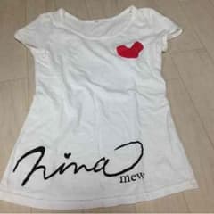 ニーナミュウのＴシャツです。のサムネイル