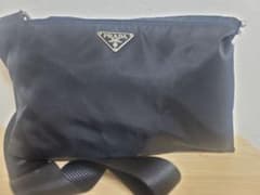 【美品】PRADA プラダ 三角プレート ナイロン ポシェット 斜めがけ